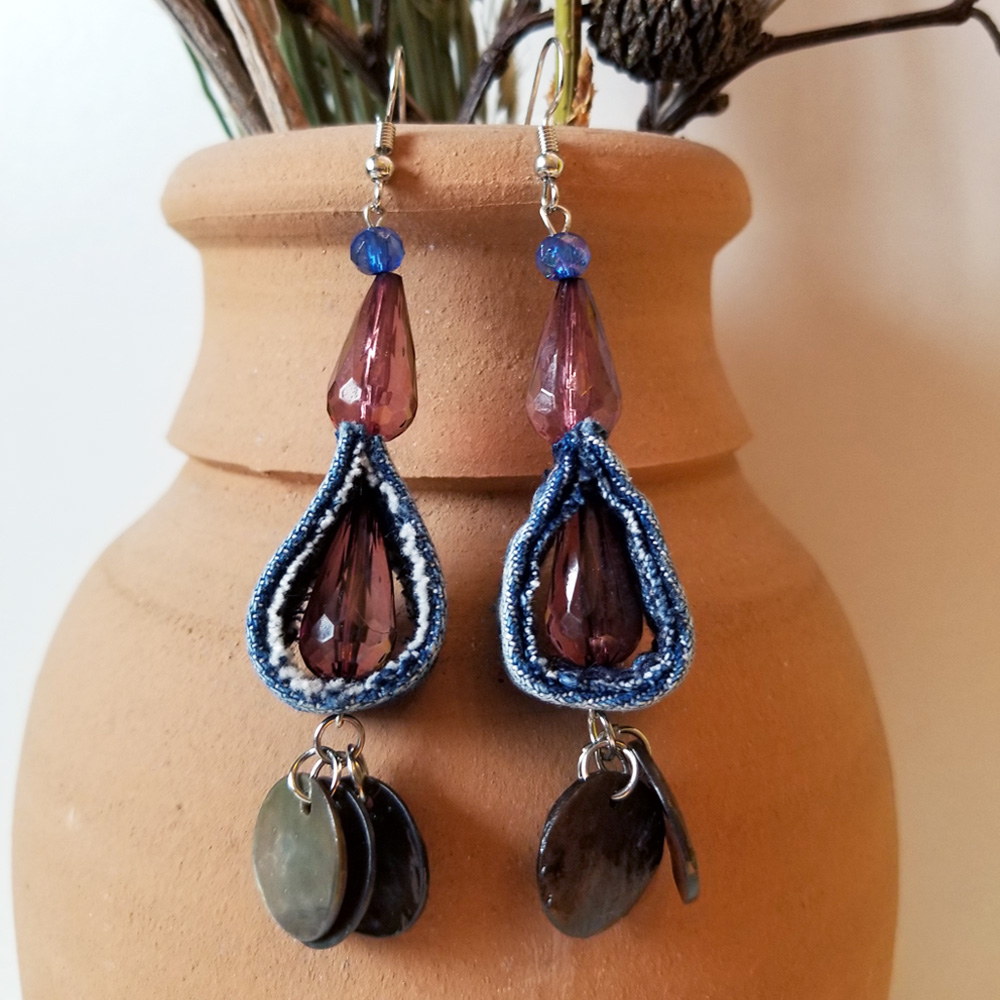 media/com_crc/members/2805/images/huja_handmade_denim_earrings_coral-crystal_2.jpg